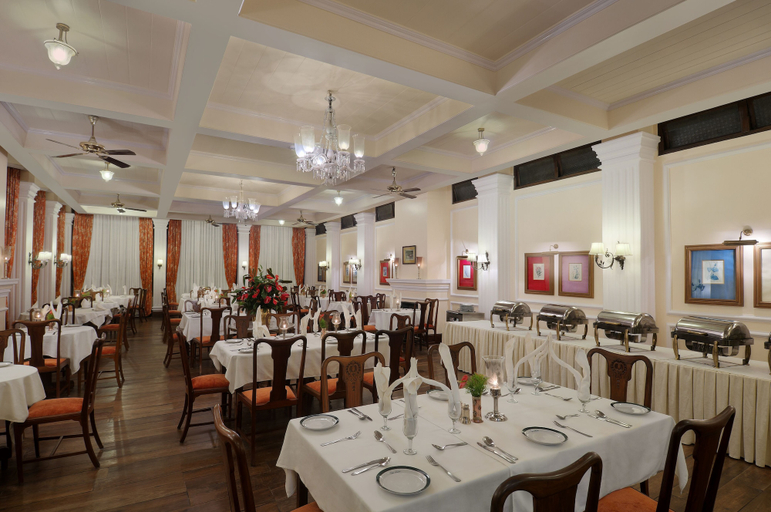Food & Drinks 4, The Elgin Silver Oaks, Kalimpong, Darjiling