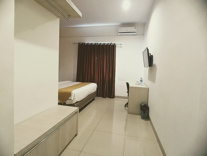 Bedroom 15
