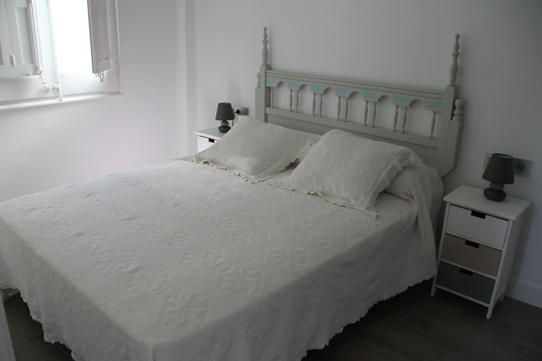 Bedroom 2, Apoteka apartaments, Girona