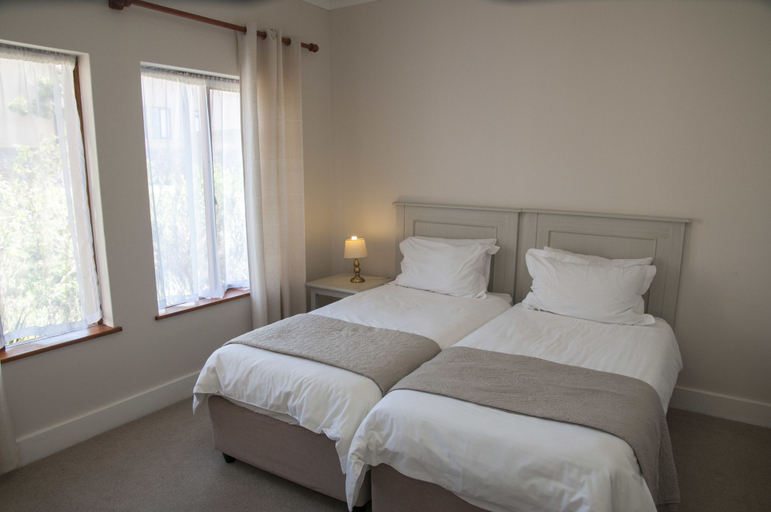 Bedroom 2, Villa 13, Eden