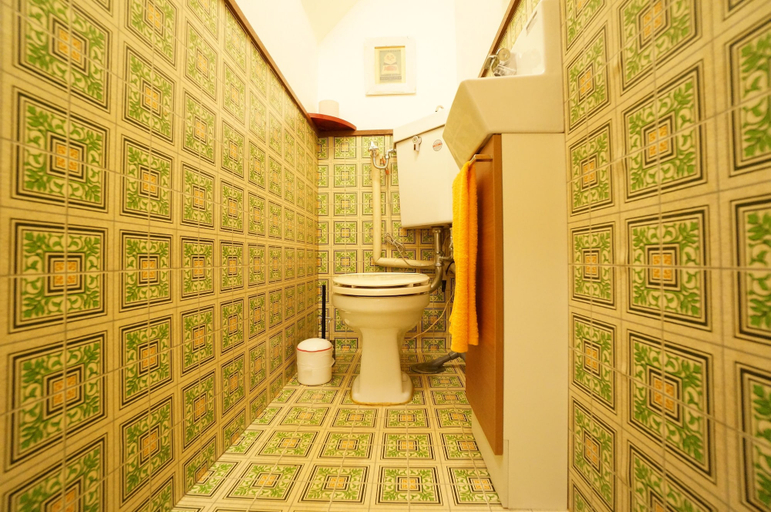 Bathroom, Tomato House Takayama, Takayama