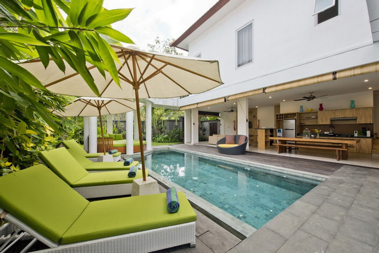 Del Mar Beach Villas 3 Bedroom Private Pool, Badung
