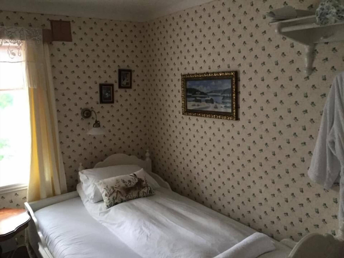 Bedroom, Skagen Gaard, Bodø