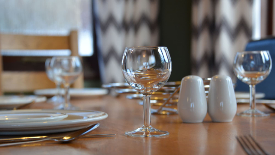 Food & Drinks 4, Linnhe Lochside Holidays, Highland