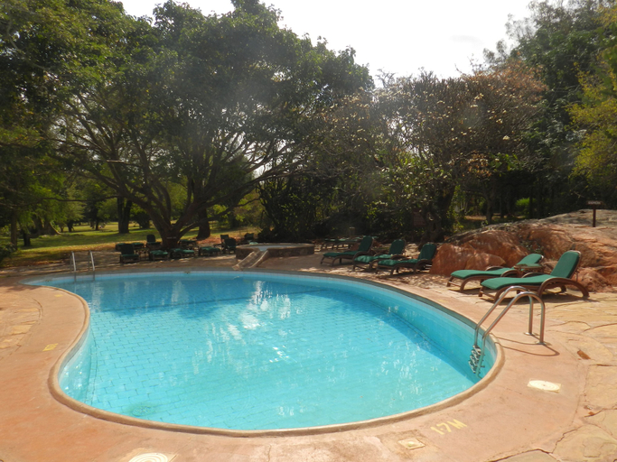 Sport & Beauty 3, Kilaguni Serena Safari Lodge, Voi