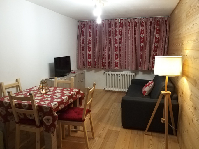 Others 5, Residence COPAI, Trento