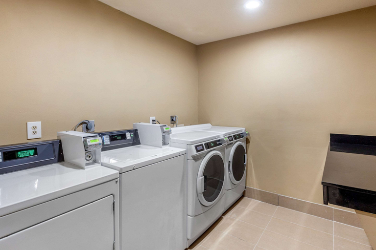 Others 5, Quality Suites Sherman, Grayson