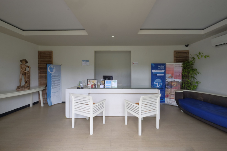 Public Area 3, The Yani Hotel Bali, Denpasar