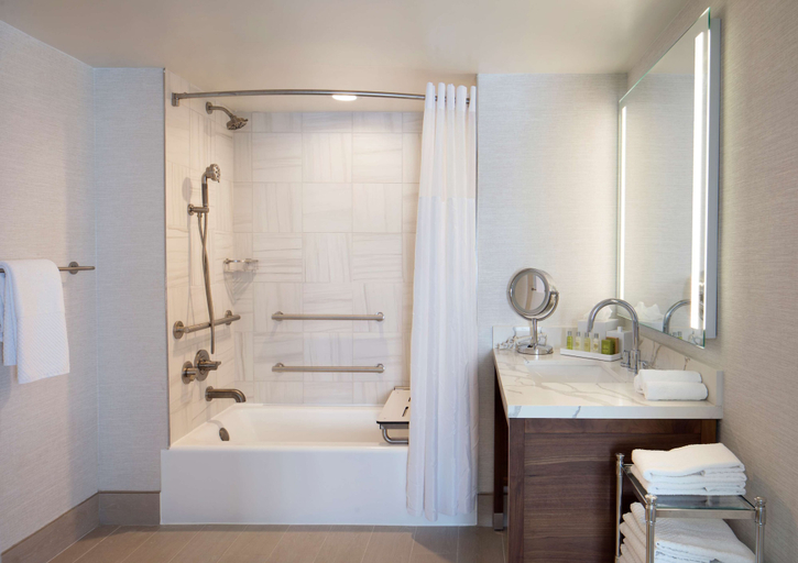 Bathroom 5, Hilton Santa Monica Hotel & Suites, Los Angeles