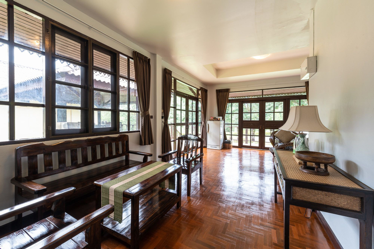 Food & Drinks 5, Doi Inthanon Riverside Resort, K. Wiang Nong Long