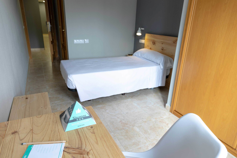 Bedroom 3, Alda Estella Hostel, Navarra