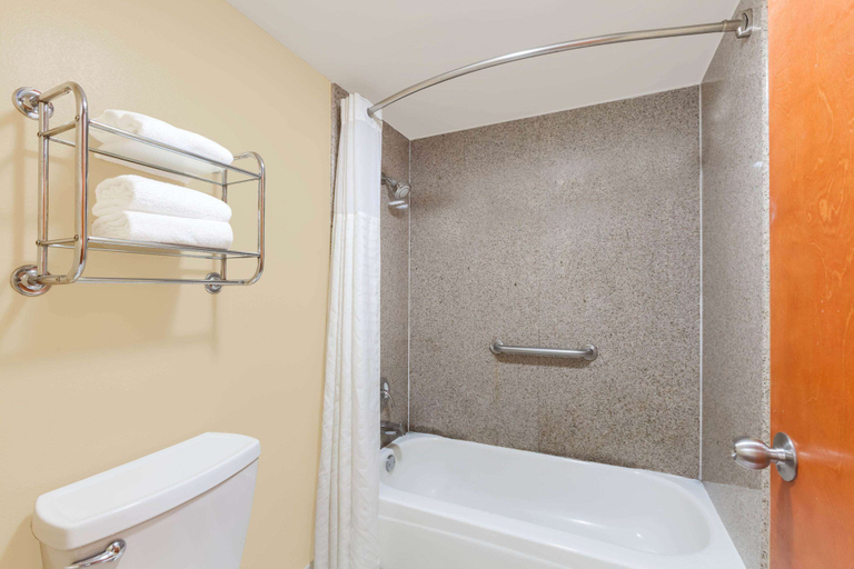 Bathroom 4, Super 8 by Wyndham Jacksonville AR, Pulaski