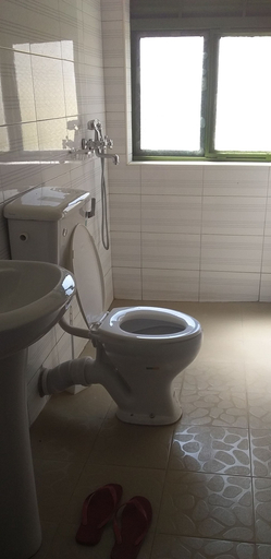 Bathroom, Mango Cottages & Recreation Center, Busiiro
