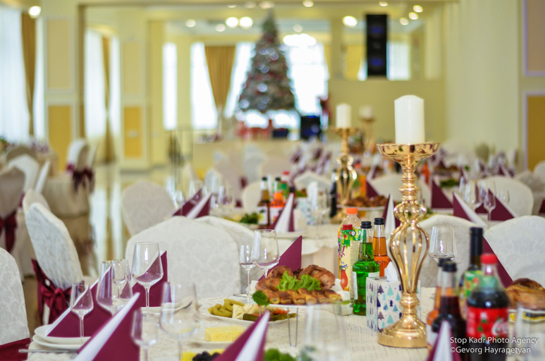 Food & Drinks 4, Goris hotel