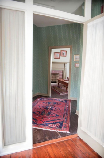 Bedroom 4, Frederick House, Staunton