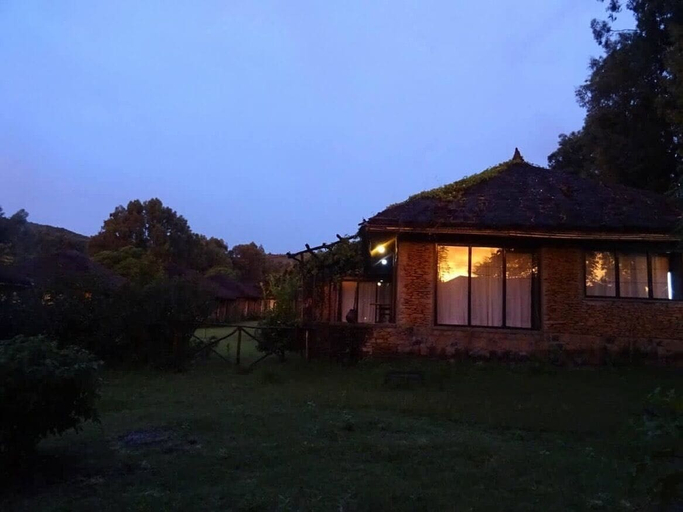 Exterior & Views 2, Mayleko Lodge, Semen Gondar