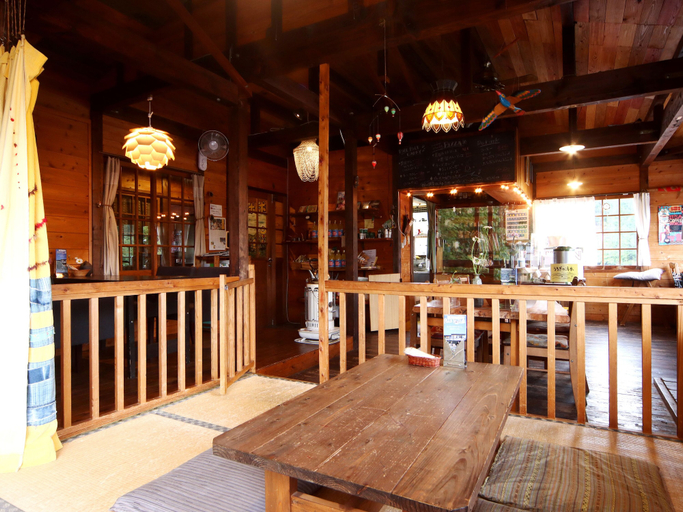 Food & Drinks 4, Minna no ie Polepole, Urugi