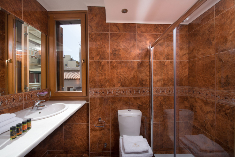 Bathroom 5, Veneziano Boutique Hotel, Crete