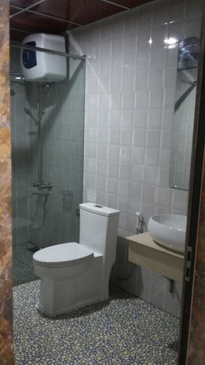 Bathroom 3, Limestone Boutique Hotel, Hoa Lư