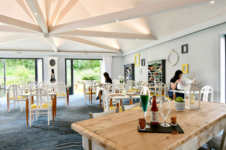 Food & Drinks 5, Kyriad Lannion, Côtes-d'Armor