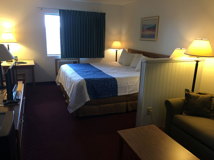 Bedroom 4, Travelodge by Wyndham Spearfish, Lawrence
