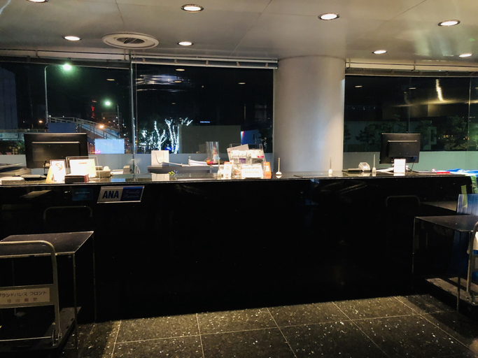Food & Drinks 4, The Grand Palace, Tokushima