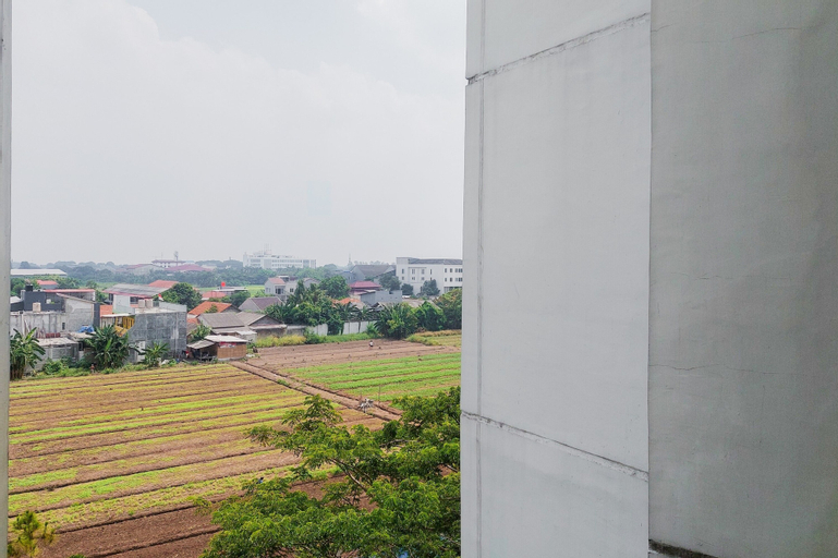 Exterior & Views, Comfort Studio No Kitchen Apartment At Aeropolis Residence, Tangerang