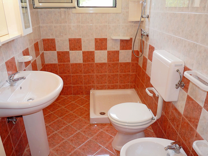 Bathroom 5, Complesso Villa Rita, Lecce