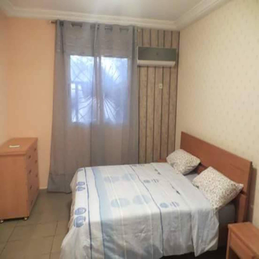 Room 5, Residence Alex, Abidjan