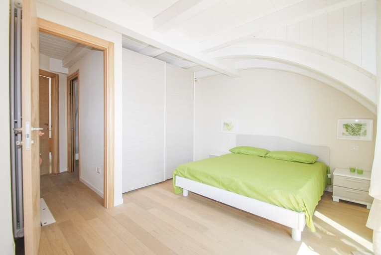 Room 4, Tasso, Ferrara