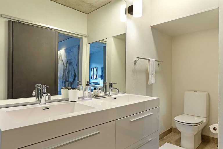 Bathroom 4, Metropolis 1108 - Adults Only, City of Cape Town