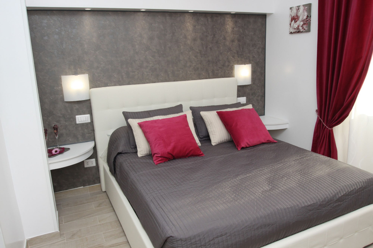 Interno 2 Roma, Rome