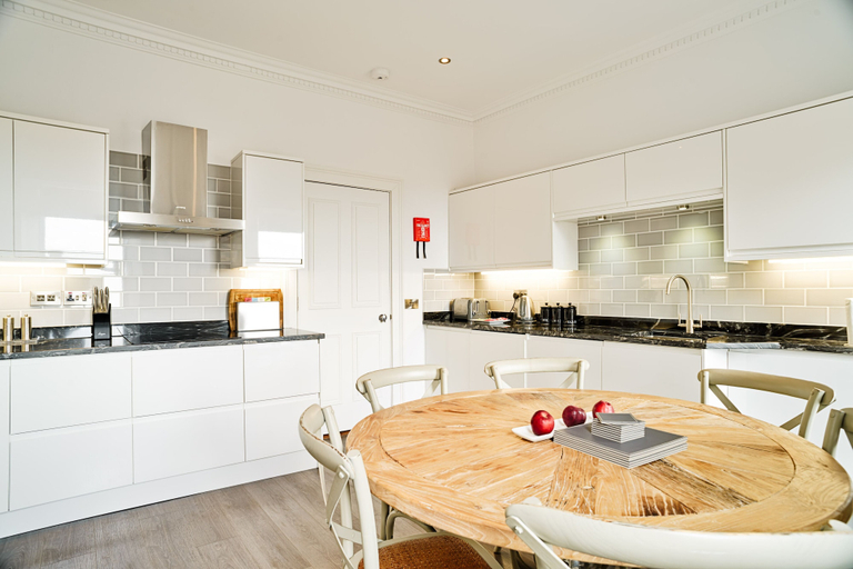 Others 5, JOIVY Luxury George Street Apartments: Forth Suite, Edinburgh