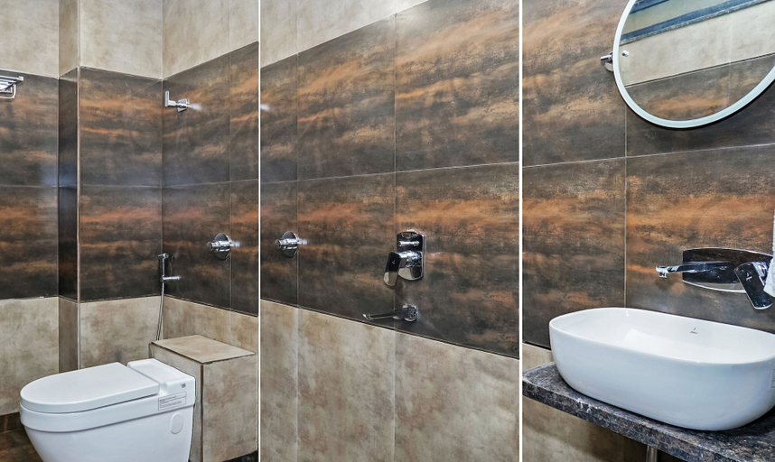 Bathroom 4, Treebo Hotel A1, Nagpur