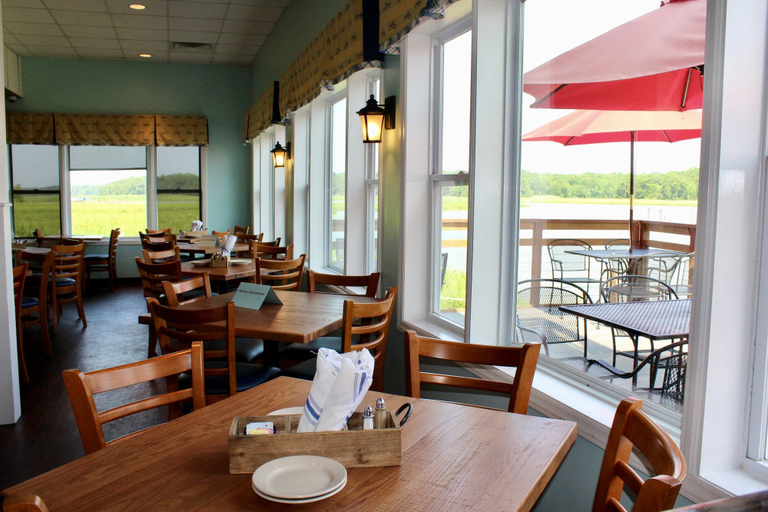 Food & Drinks 3, Surry Seafood Company, Surry