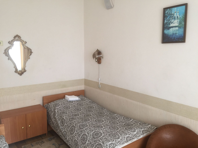 Bedroom 2, Hotel Souz, Dzerzinski