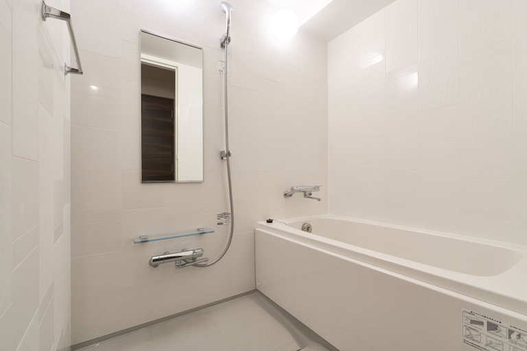 Bathroom 4, Hotel Meriken Port Kobe Motomachi, Kobe