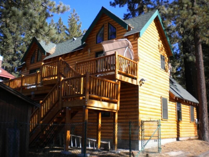 Exterior & Views 4, 3663 Forest Ave, El Dorado