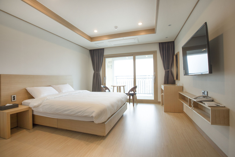 Bedroom 3, Run Hotel, Seogwipo