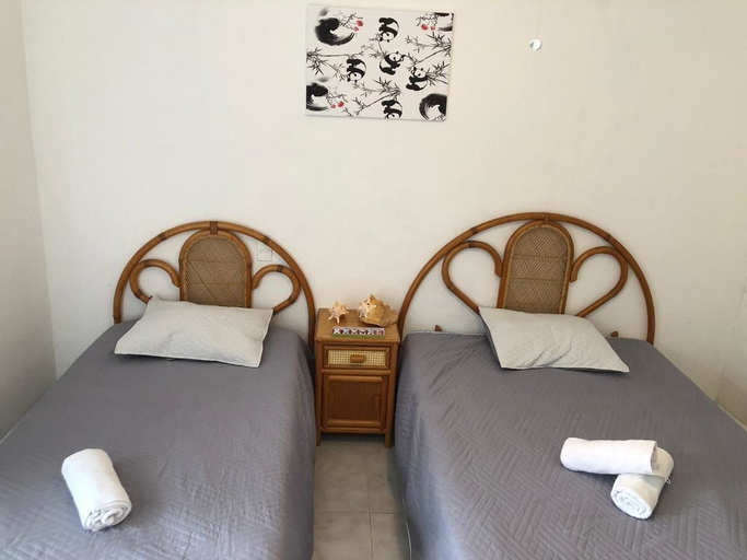 Bedroom 2, Shenzhen, Benito Juárez