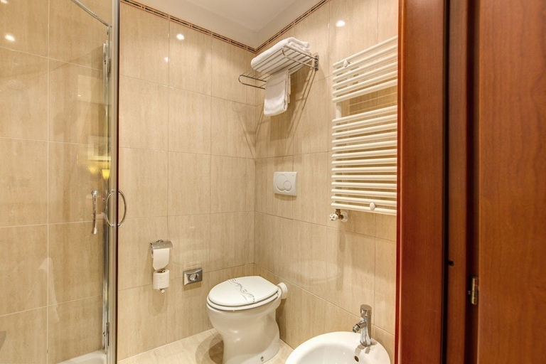 Bathroom 4, Impero Hotel Rome, Rome