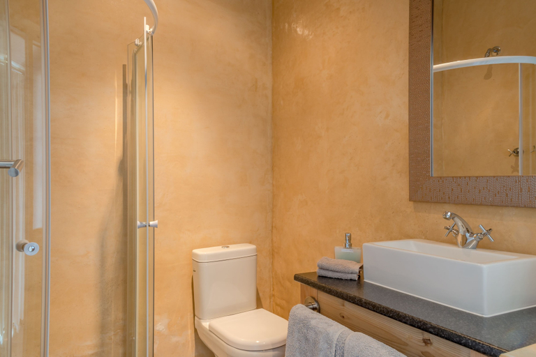Bathroom 5, Colourful Manor Luxury Lodge, City of Cape Town