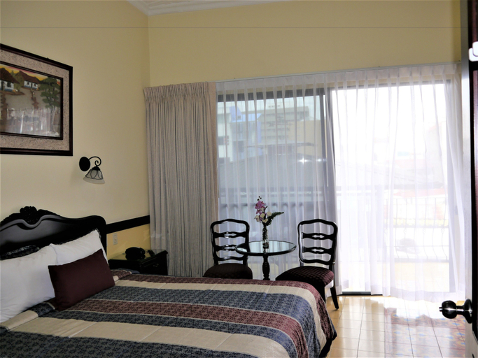 Bedroom 4, Hotel Santo Tomás, San José