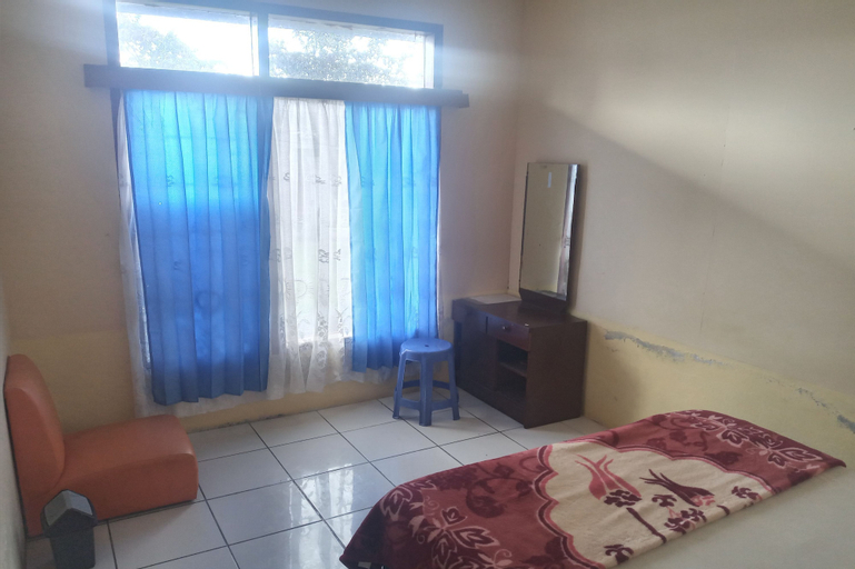 Bedroom 28