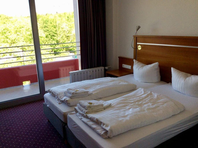 Bedroom 4, Hotel Im Park, Osnabrück