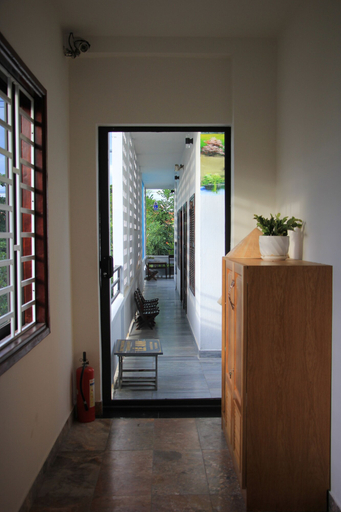 Others 1, Chez Le Anh, Da Nang