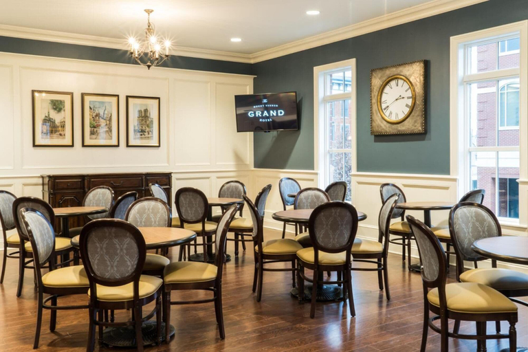 Food & Drinks 5, The Mount Vernon Grand Hotel, Knox