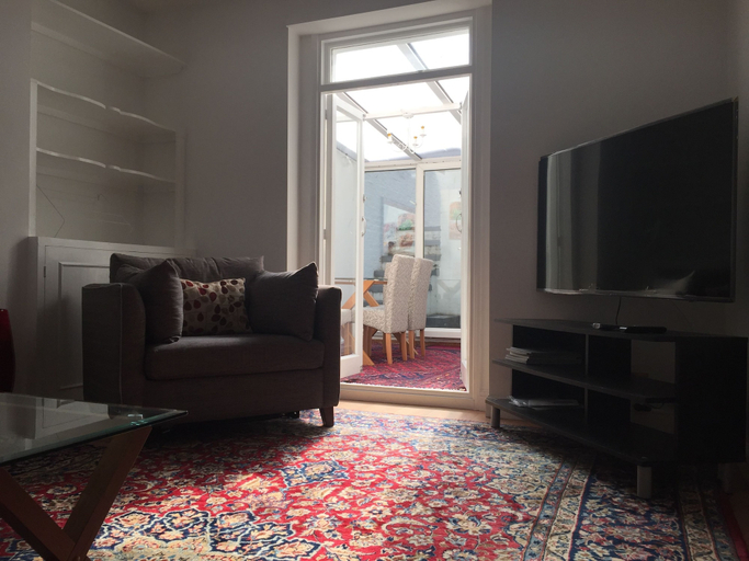 Others 4, Luxurious Apartment in Kensington & Chelsea, London