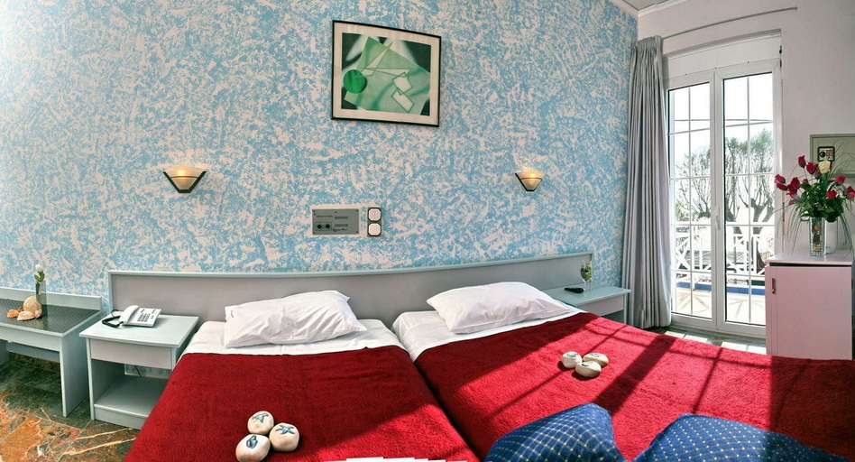 Bedroom 2, Hotel Aphrodite Beach, North Aegean