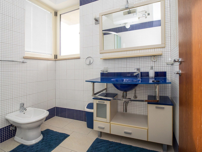 Bathroom 4, Villa Rosemary, Supetar